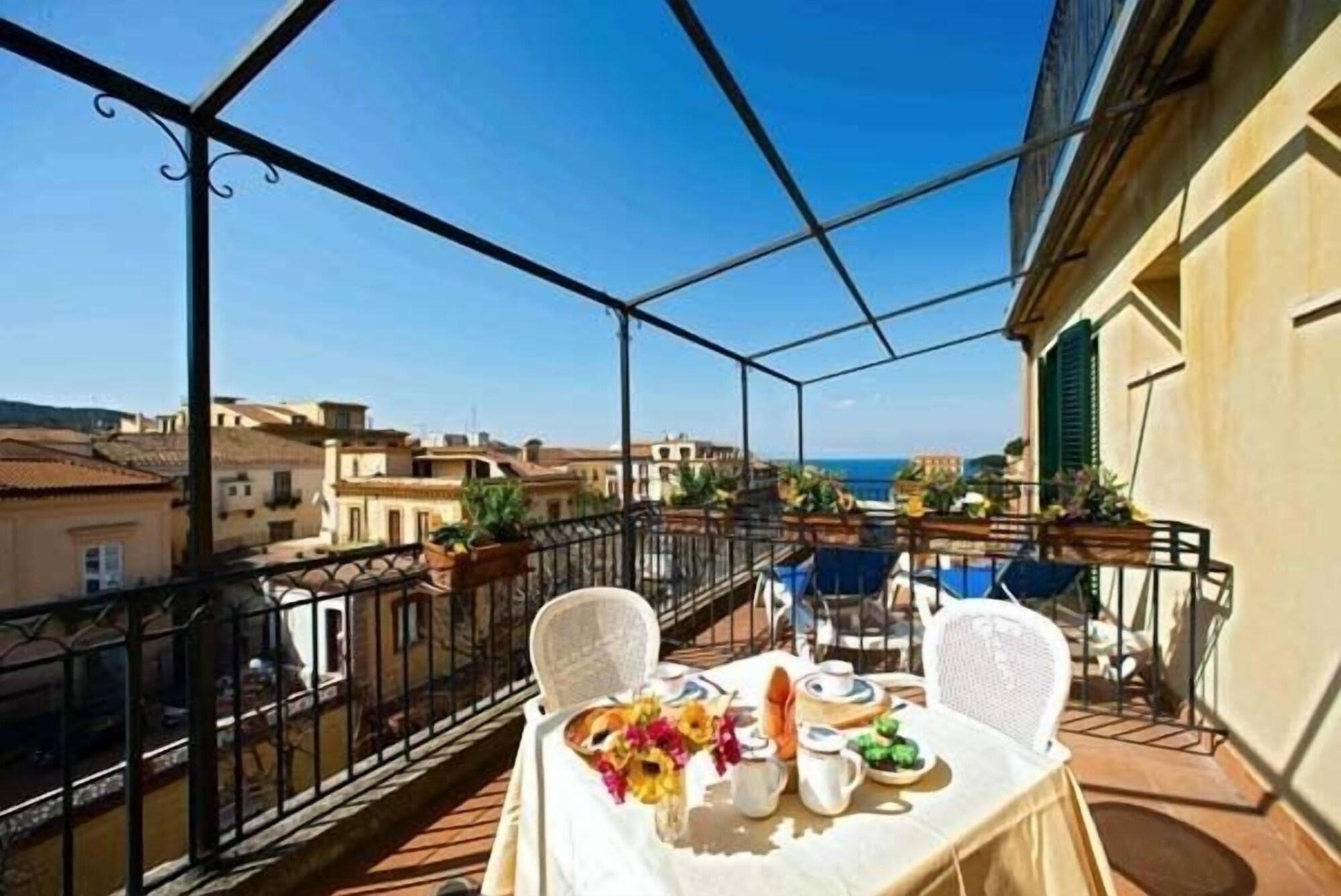 Hotel Villa Di Sorrento Dış mekan fotoğraf