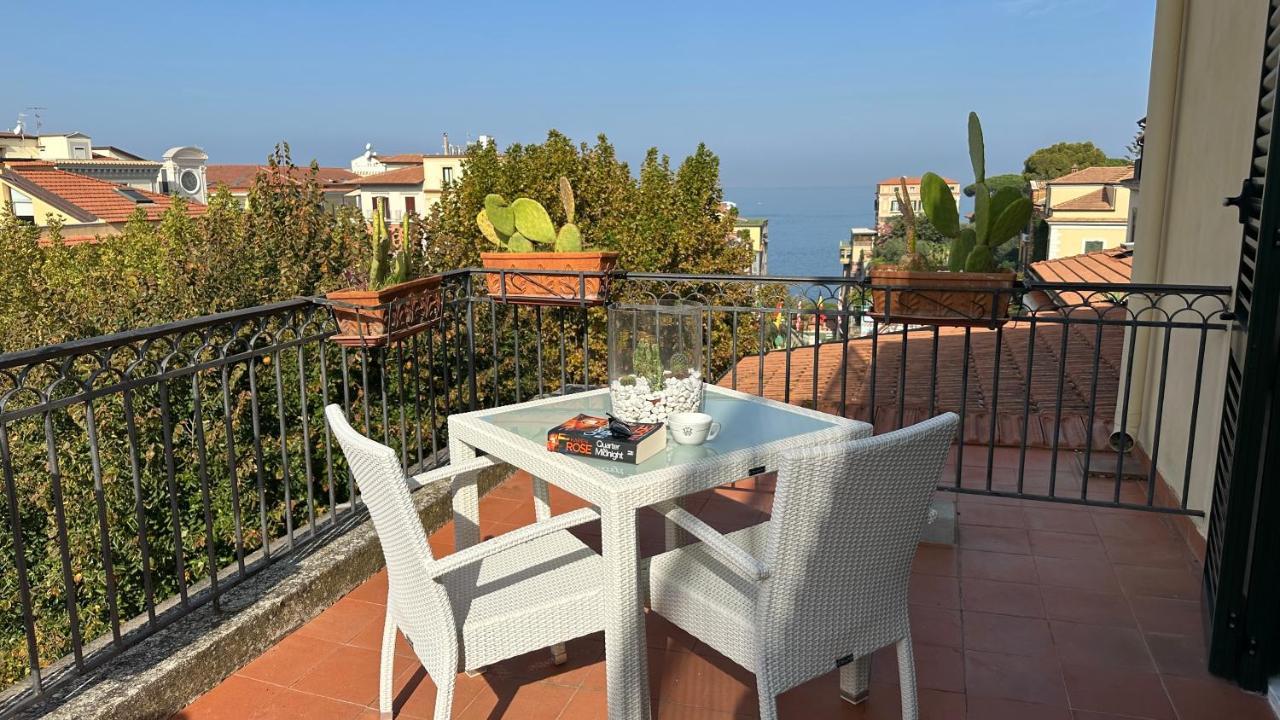 Hotel Villa Di Sorrento Dış mekan fotoğraf