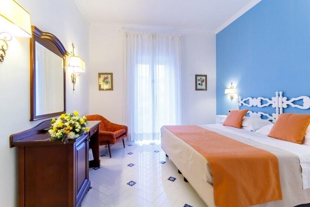 Hotel Villa Di Sorrento Dış mekan fotoğraf