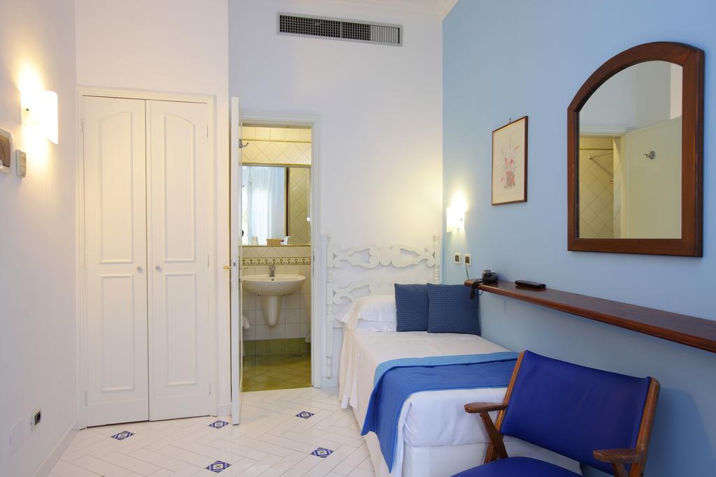 Hotel Villa Di Sorrento Dış mekan fotoğraf